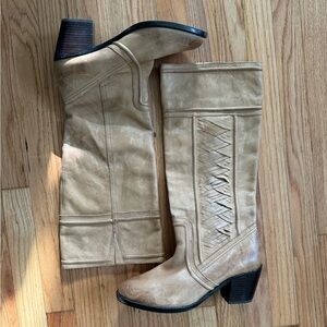 Fossil felica taupe heeled leather boots sz 11